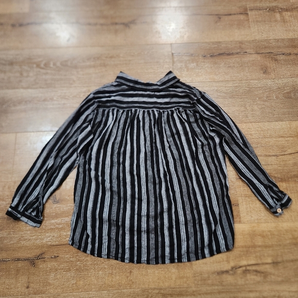 Free People We The Free Summer Breeze Linen Button Overiszed Tunic Small Boho - Picture 10 of 10